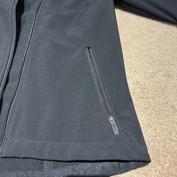 Columbia Sportswear women softshell jacket size SMALL in Black - Picture 3 of 6